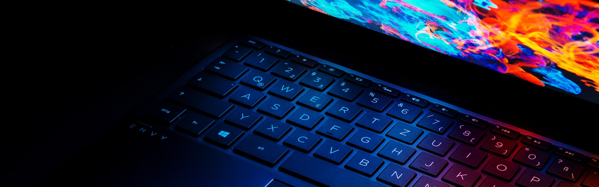 Hero Banner - Premium Laptop